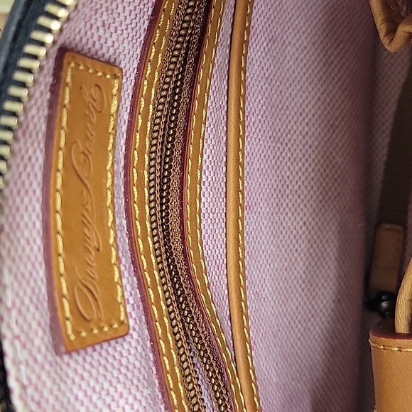 NWT Dooney&Bourke Dillen Satchel/Crossbody Bag - Picture 9 of 9